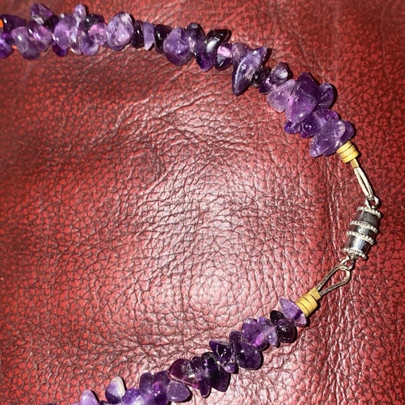 Vintage Crystal Amethyst Chip Necklace - Picture 4 of 5